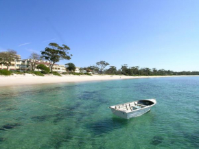 32 Degrees South, Shoal Bay
